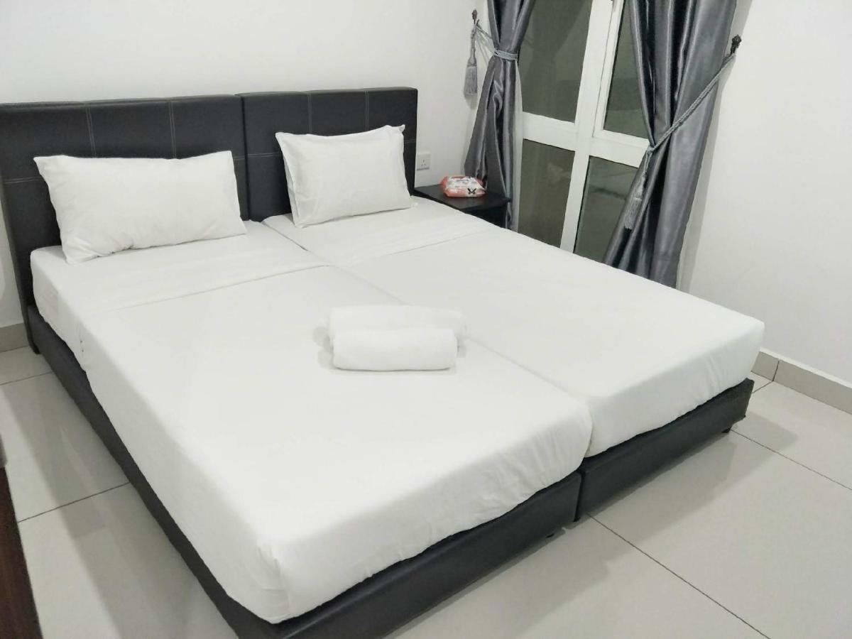 Pangsapuri Jb City D'esplanade Shopping Mall 3 *
